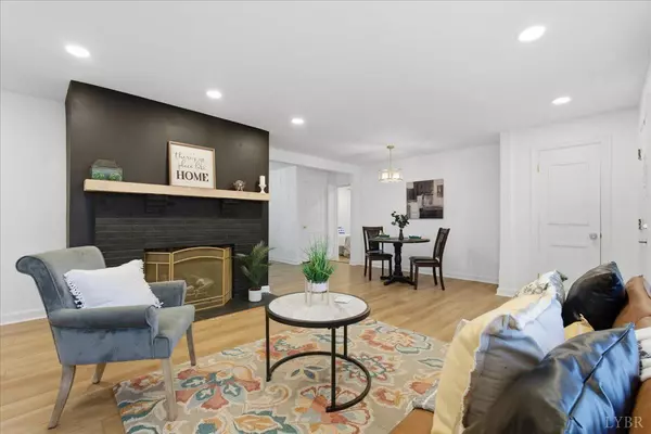 Lynchburg, VA 24502,230 george ST