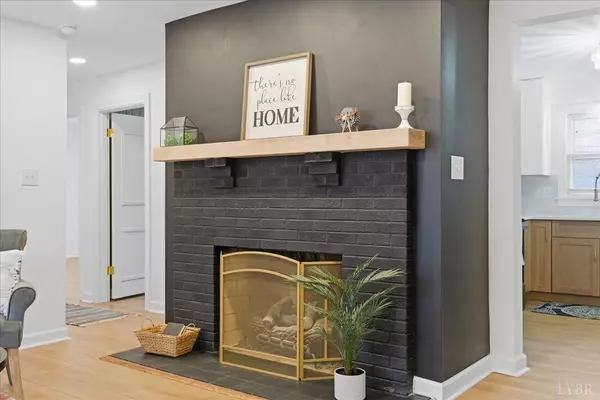 Lynchburg, VA 24502,230 george ST