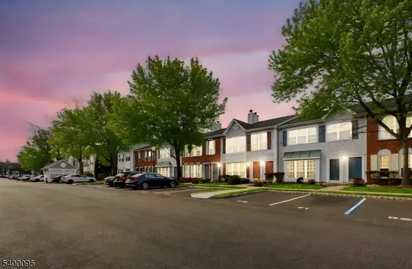 Franklin Twp., NJ 08823,22 Arthur Glick Blvd #2506