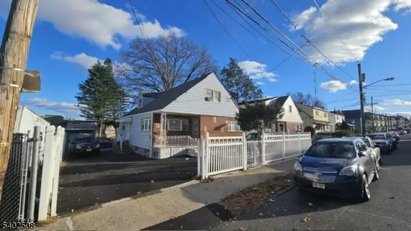 337 E 29Th St, Paterson City, NJ 07514