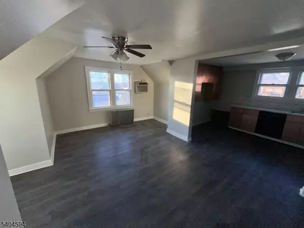 Haledon Boro, NJ 07508,1 Coolidge Pl