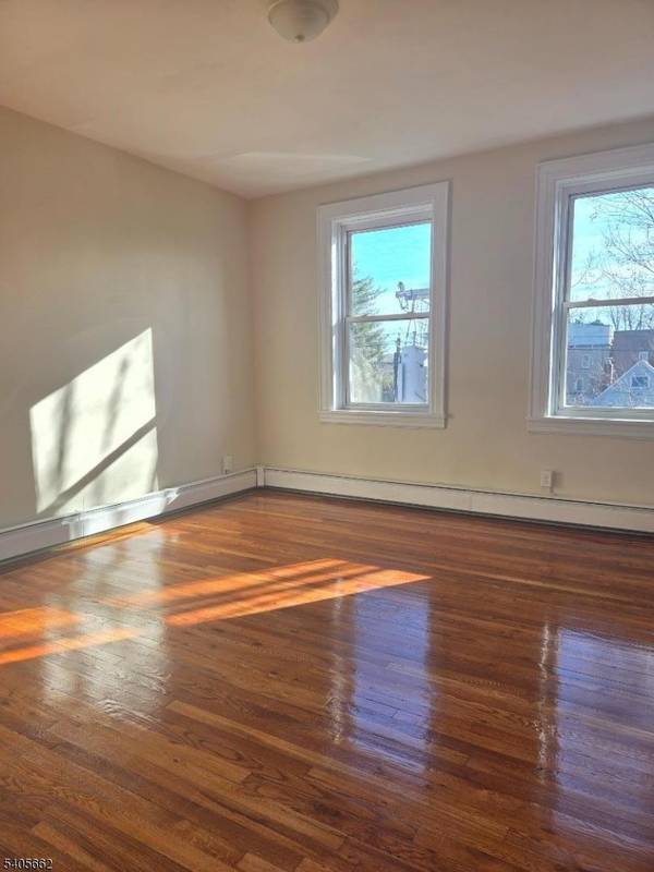 80 Union Ave C6 #C6, Clifton City, NJ 07011