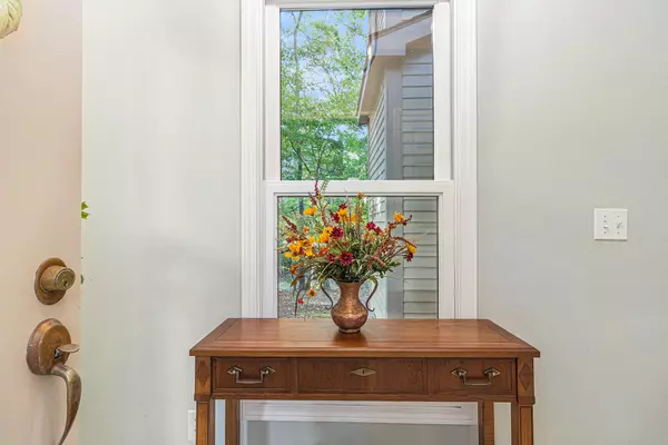 Grand Rapids, MI 49508,2031 N Cross Creek DR SE