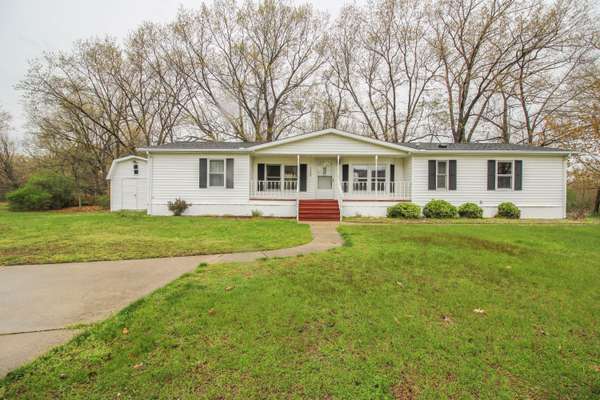1244 Shiawassee River RD, Three Rivers, MI 49093