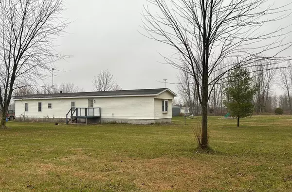 3780 E North County Line RD, Saint Louis, MI 48880