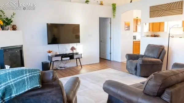 Pueblo, CO 81007,228 W Kyle DR