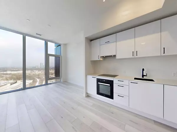 Toronto C13, ON M3C 0S4,1 Quarrington LN #2118