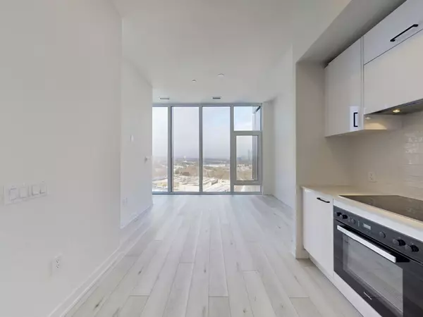 Toronto C13, ON M3C 0S4,1 Quarrington LN #2118