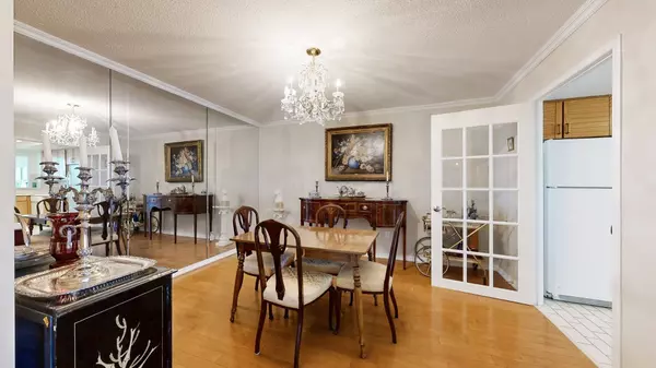 Toronto C07, ON M2N 6J4,5444 Yonge ST #1609