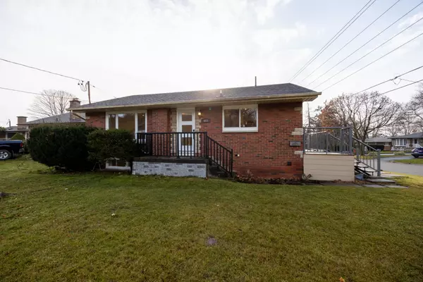 685 Emerson AVE #Lower, Oshawa, ON L1H 3L2