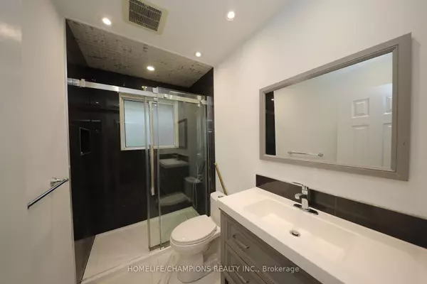 Toronto E10, ON M1E 3L2,9 Stoney Creek DR