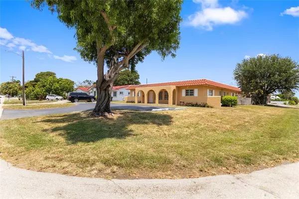 Boca Raton, FL 33487,697 Ipswich St