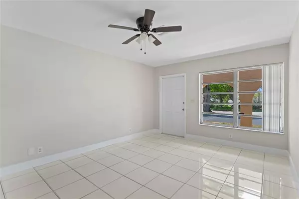Boca Raton, FL 33487,697 Ipswich St