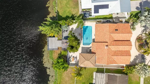 2557 SW 14th Ct, Deerfield Beach, FL 33442