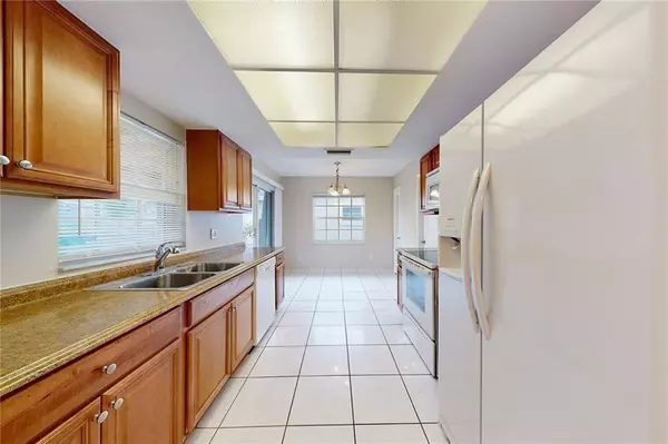 Boca Raton, FL 33428,9728 SW 3rd St