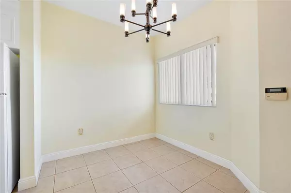 Fort Lauderdale, FL 33321,7765 Yardley Dr #403