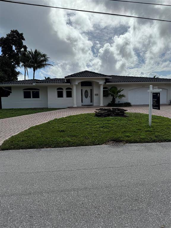 Pompano Beach, FL 33062,2732 NE 10th St