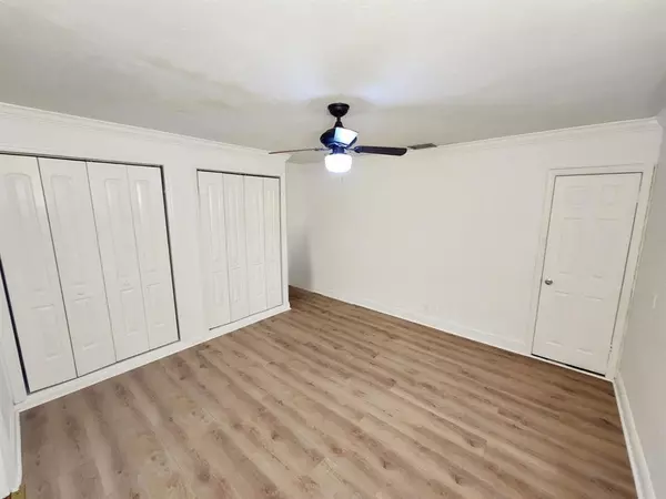 Pembroke Pines, FL 33023,701 SW 68th Ter