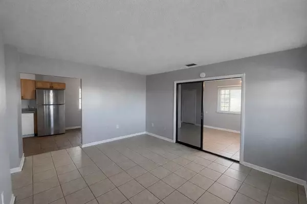 Lake Wales, FL 33898,2300 Linda St