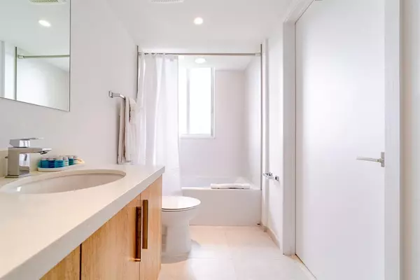 Bay Harbor Islands, FL 33154,1100 100th St #502