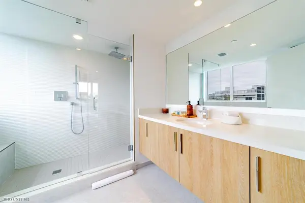 Bay Harbor Islands, FL 33154,1100 100th St #502