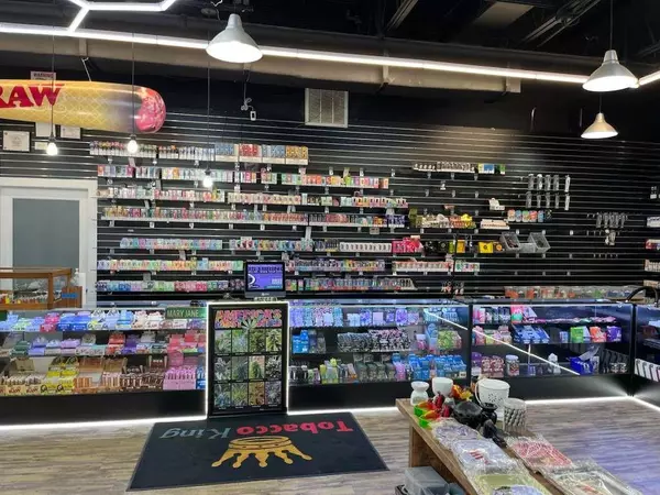 Stuart, FL 34994,1596 SE Federal Highway