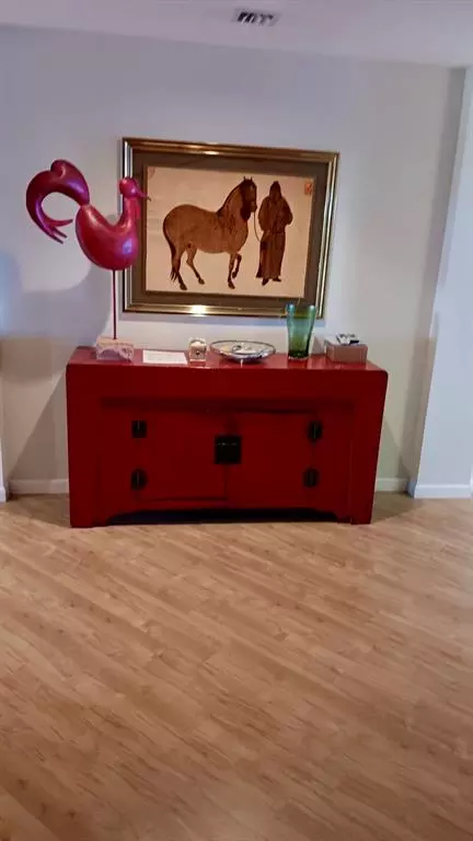 Fort Lauderdale, FL 33308,4240 Galt Ocean Dr #704