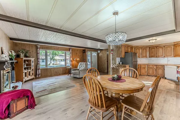 Innisfil, ON L9S 1M3,15 Riverview CIR