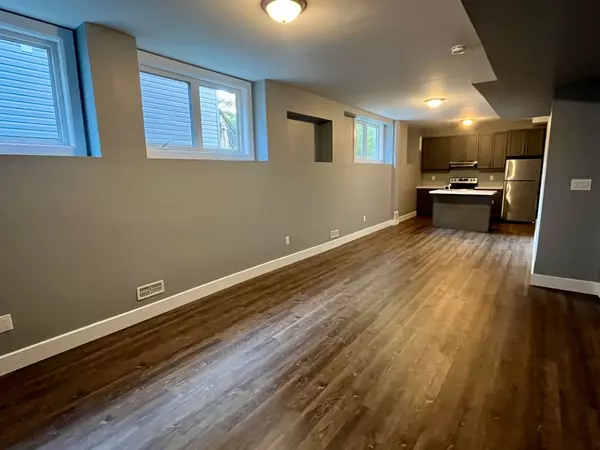 Wasaga Beach, ON L9Z 1V6,3148 Mosley ST #BSMT