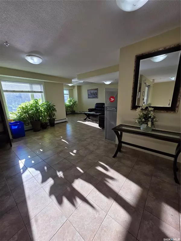 Estevan, SK S4A 1N7,304 Petterson DRIVE #404