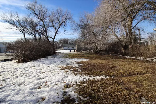 Shaunavon, SK S0N 2M0,605 3rd STREET W