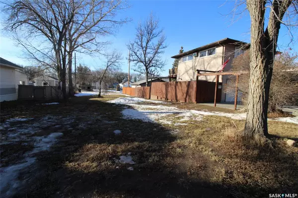 Shaunavon, SK S0N 2M0,347 4th STREET E