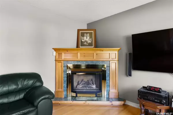 Melville, SK S0A 2P0,433 9th AVENUE W