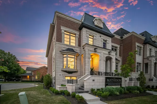 Oakville, ON L6K 2W4,249 Rebecca ST