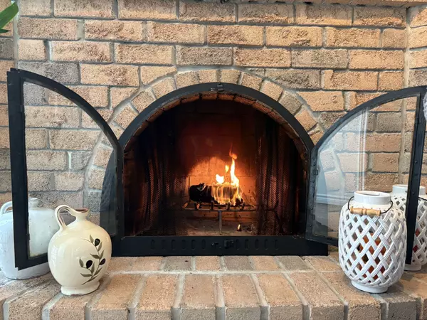 Burlington, ON L7M 1Z5,3453 Hannibal RD