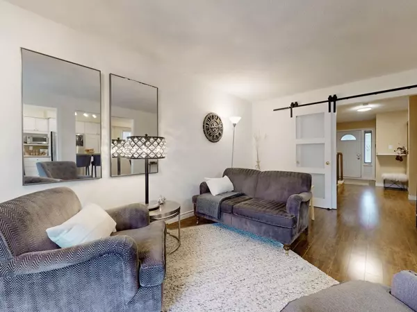 Burlington, ON L7M 1Z5,3453 Hannibal RD