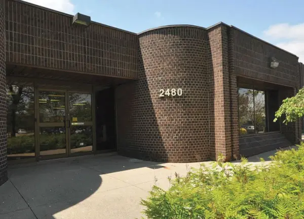 Mississauga, ON L5A 3V3,2480 Tedlo ST #1