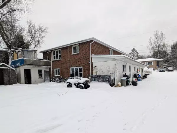 Callander, ON P0H 1H0,45 High ST