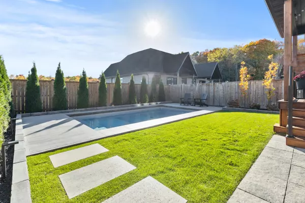 Pelham, ON L3B 5N5,236 WALKER RD