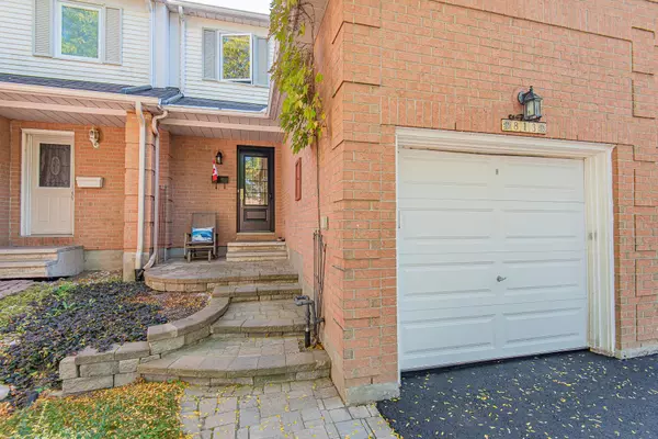 Orleans - Cumberland And Area, ON K4A 3E8,813 Clearcrest CRES