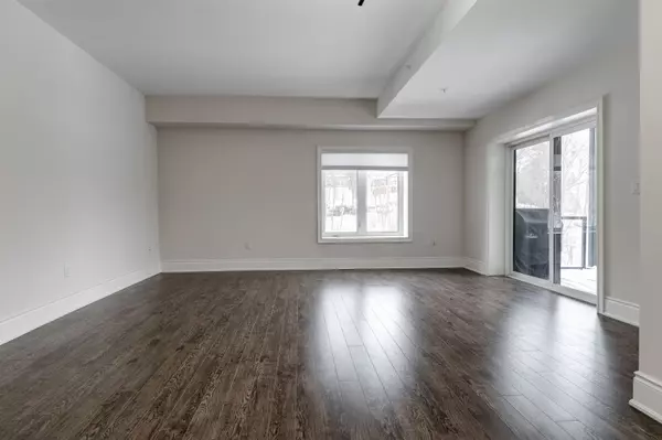 Parry Sound, ON P2A 3B6,11C Salt Dock RD #404