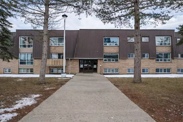 260 ACADEMY ST #108, Loyalist, ON K0H 1G0