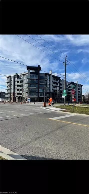 600 North Service RD #309, Hamilton, ON L8E 5A7