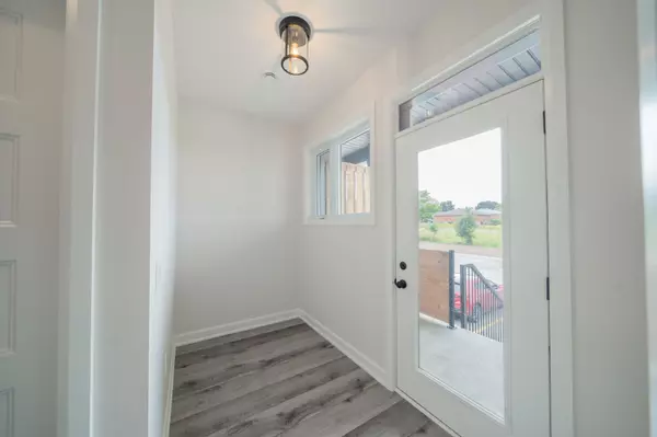 Wellington North, ON N0G 2L2,440 Wellington ST E #20