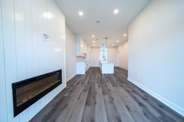 Wellington North, ON N0G 2L2,440 Wellington ST E #20