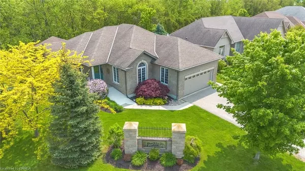 Norfolk, ON N0E 1M0,2 Hunter DR S