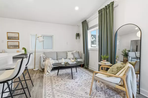 Hamilton, ON L8H 4K4,48 Frederick AVE