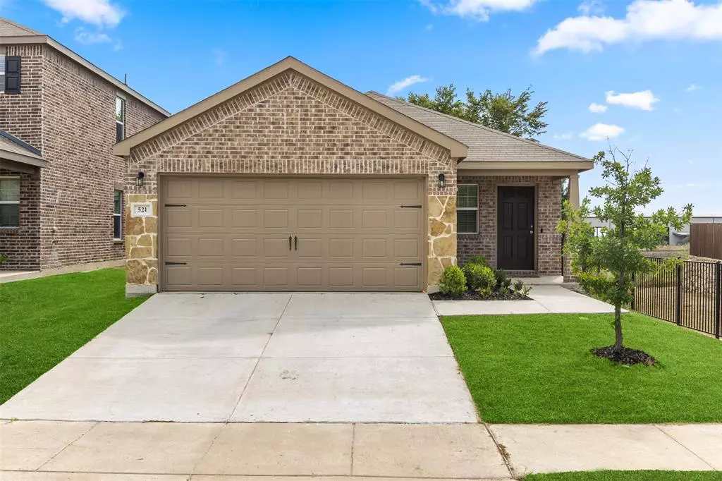 Van Alstyne, TX 75495,521 Manchester Street