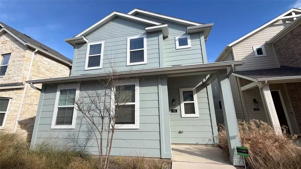 Argyle, TX 76226,725 Vine Street #118