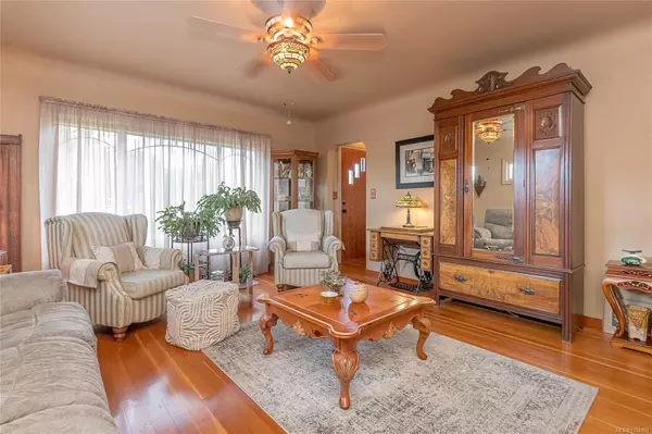 Chemainus, BC V0R 1K5,9381 Chemainus Rd